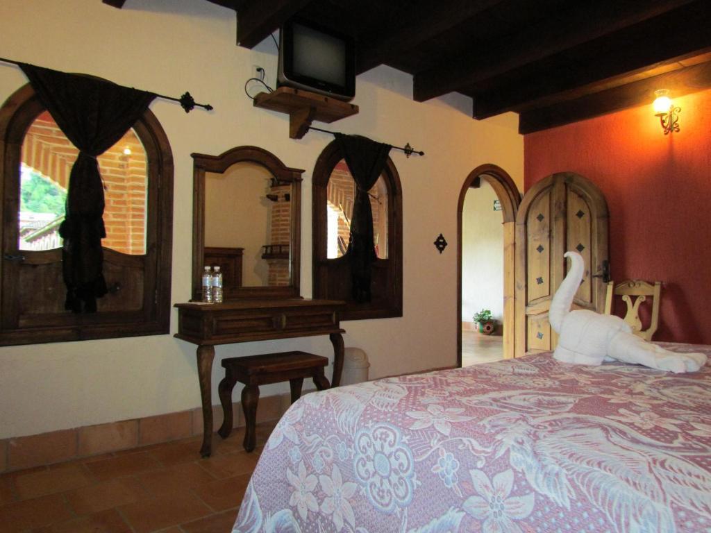Hotel Santo Tomas Mexico Сан-Кристобаль-де-Ла-Касас Экстерьер фото